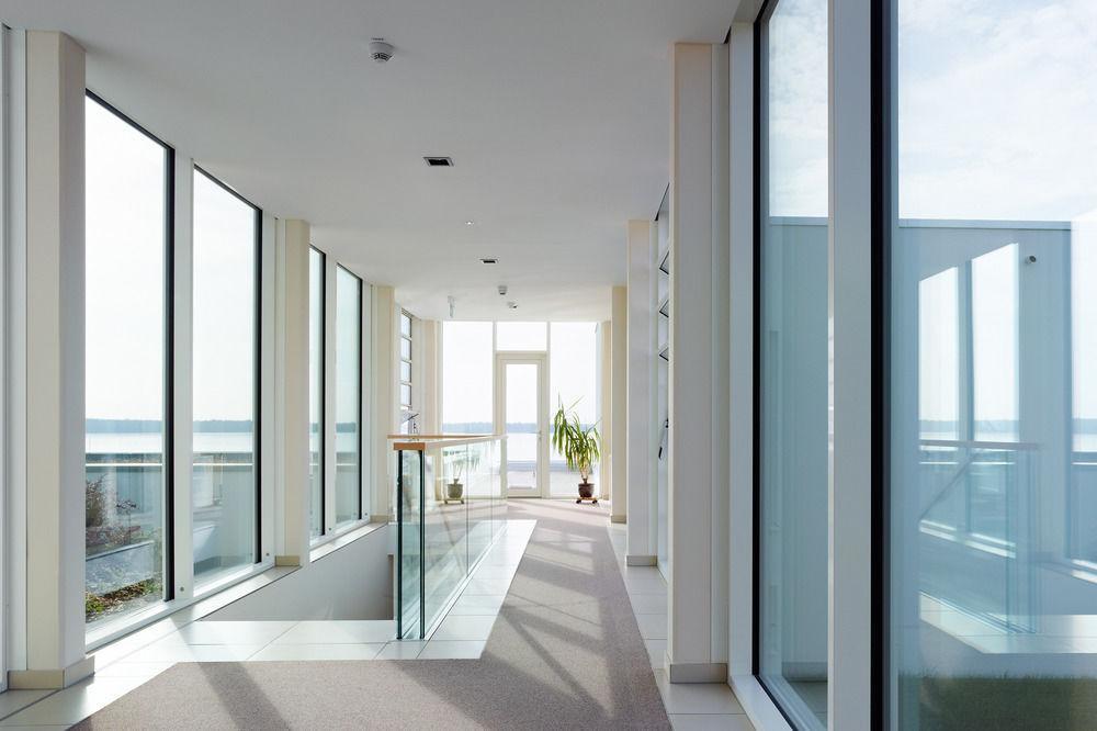 Strandhotel Senftenberger See エクステリア 写真